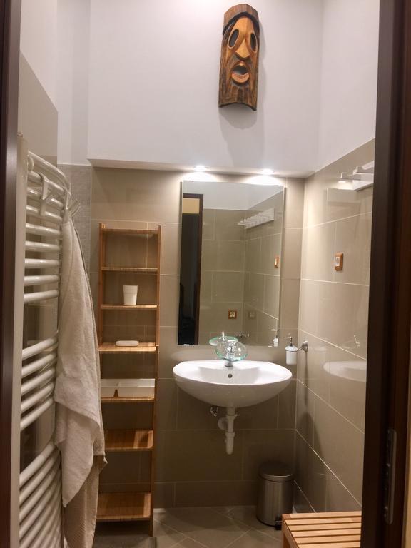Entire Luxury Apartment In The City Center Budapest Exterior foto